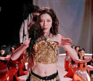 宋妍霏舞蹈训练照